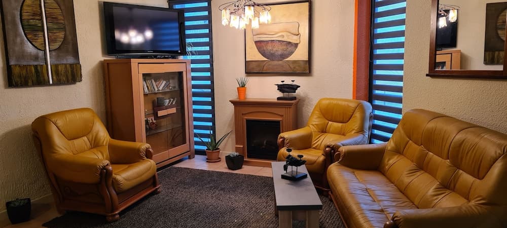 Hôtel L'Etoile - Airport - A61