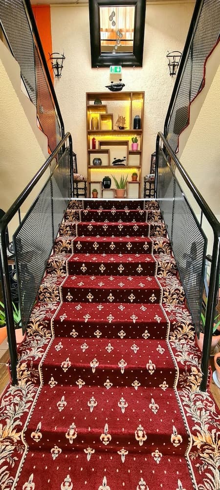 Hôtel L'Etoile - Airport - A61