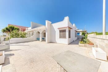 Villa Nesci 100m From Sea