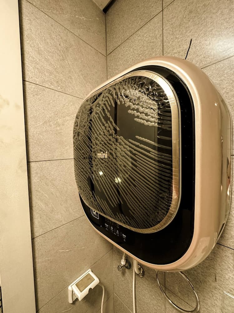 Central Apartment For Rent 31