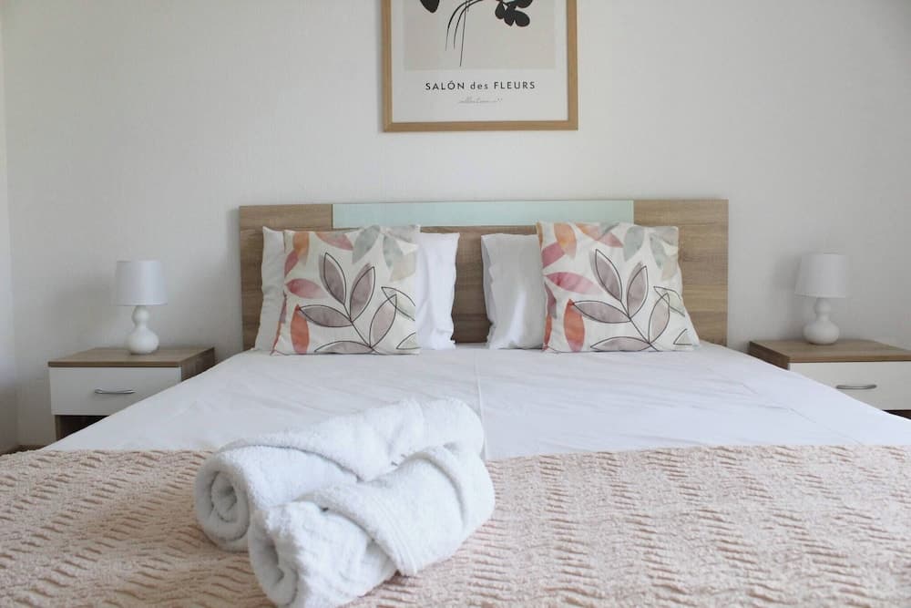 Villa Mare Azul - Luxury Beachfront Retreat in Hanioti, Halkidiki, Greece