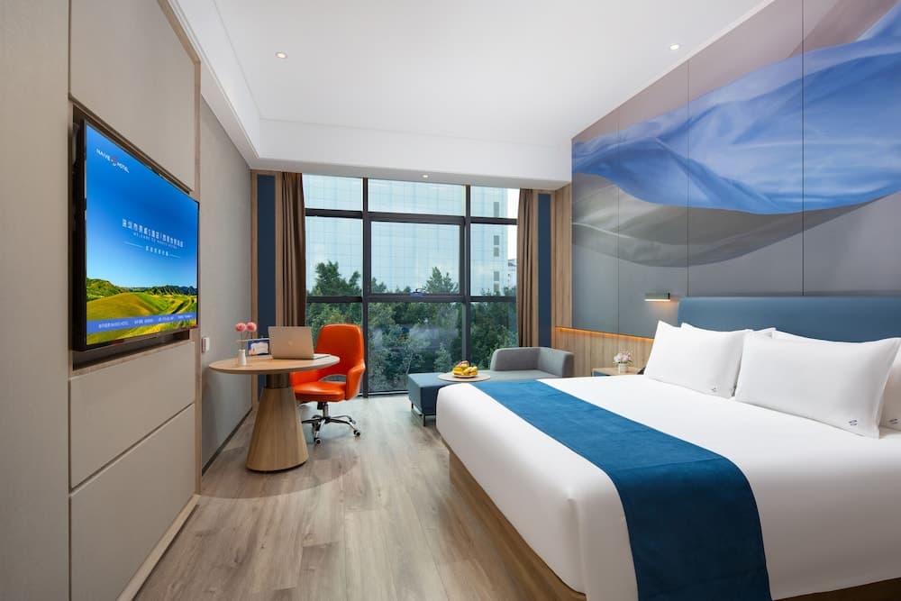 Shenzhen Naive S Hotel (Xili Metro Station Store)