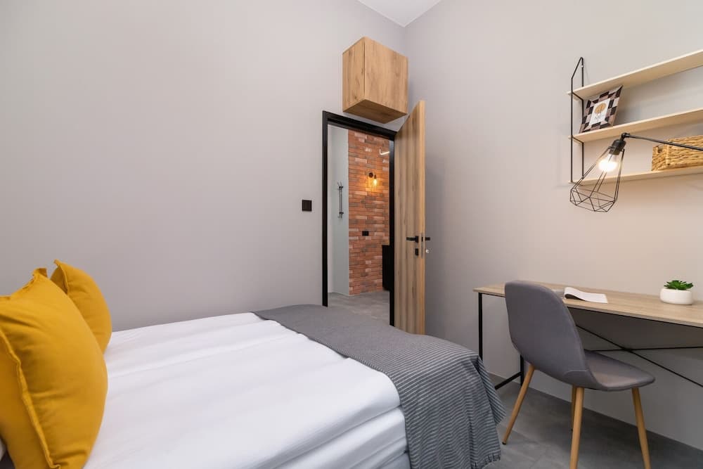 Lokum Salsa Apartment Cracow by Renters