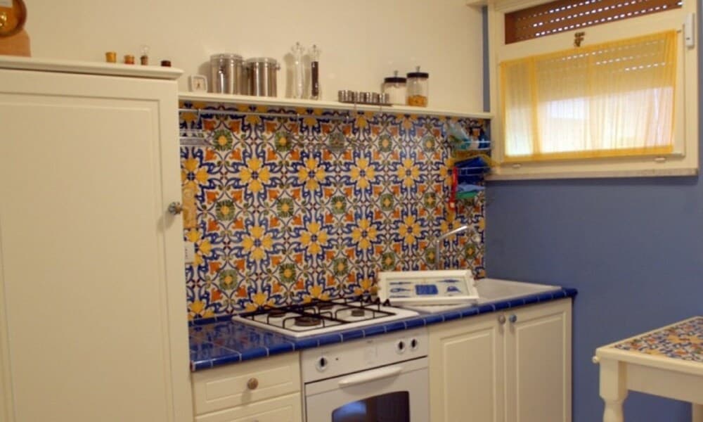 Elegant Villa a few Meters From the Beach