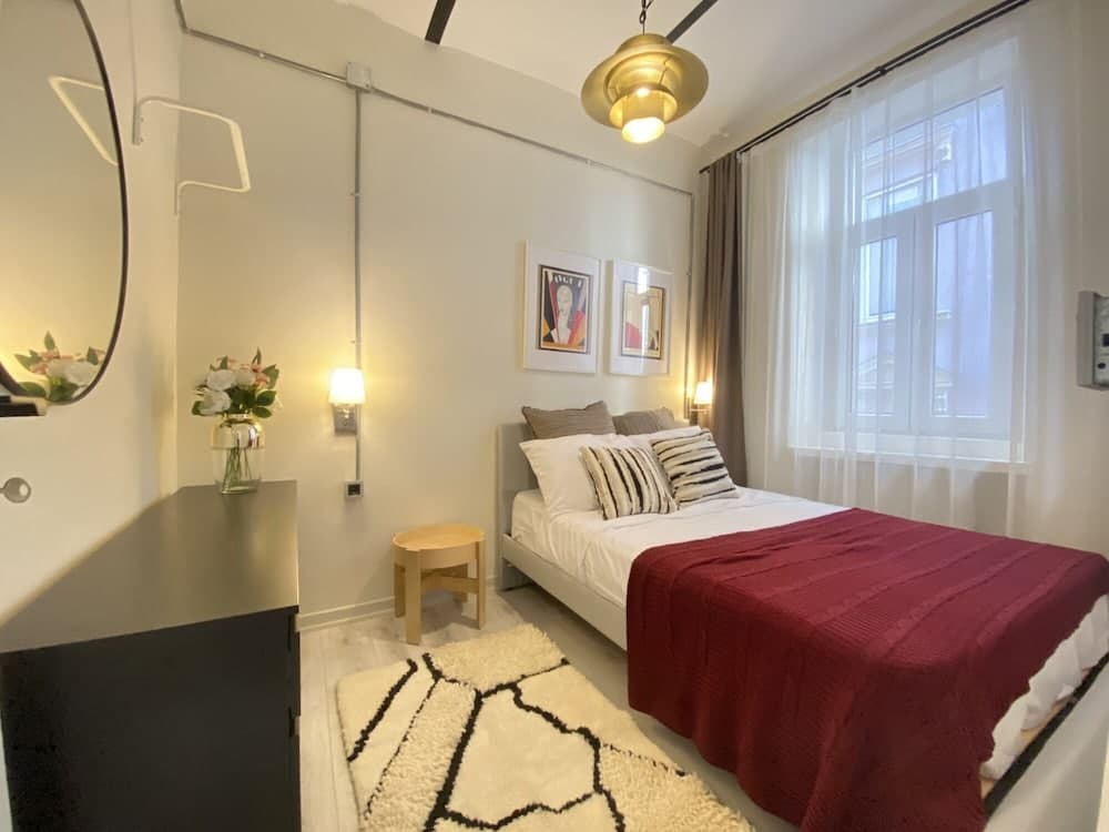 Unique Flat w 5 min to Galata Tower Istiklal Ave