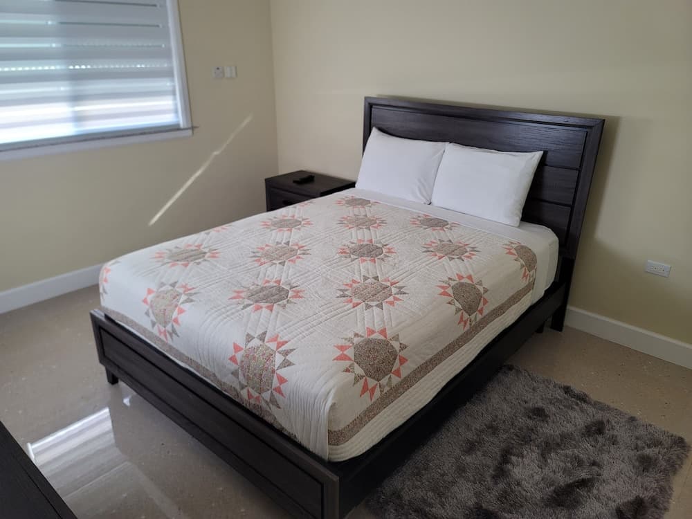 Draxhall Marina Villa