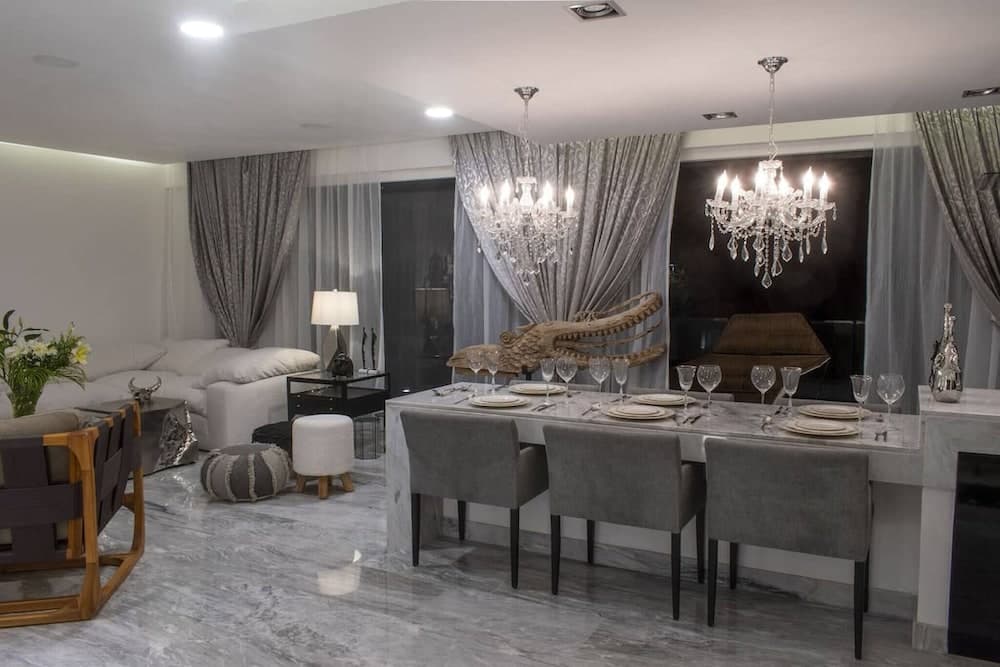 Bh 08 - Penthouse Ganesh And The Dragon