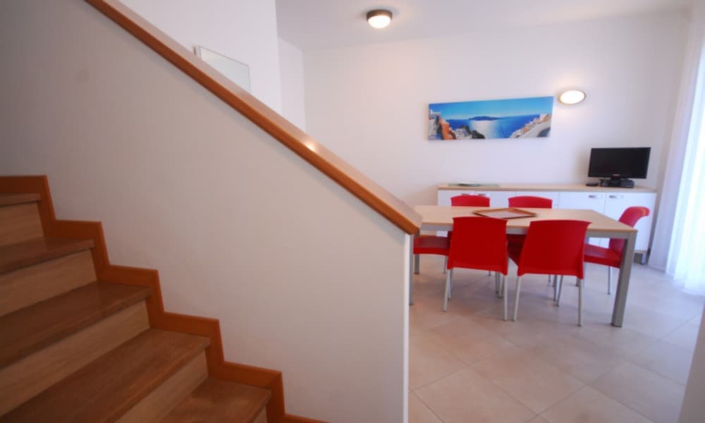 Green Retreat Dream Villa With Garden - Beahost