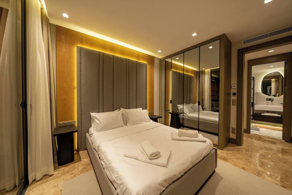 Hills Deluxe - Relaxed Luxury in Style and Serenity