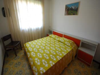 Beautiful and Comfortable Villa With Garden and Close to the Beach