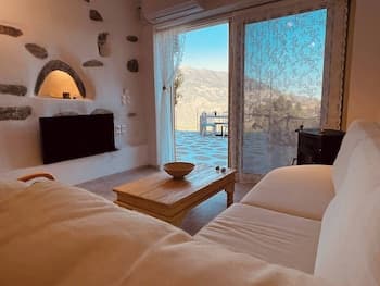 Travellers And Hikers Delight 2, Next To Sougia