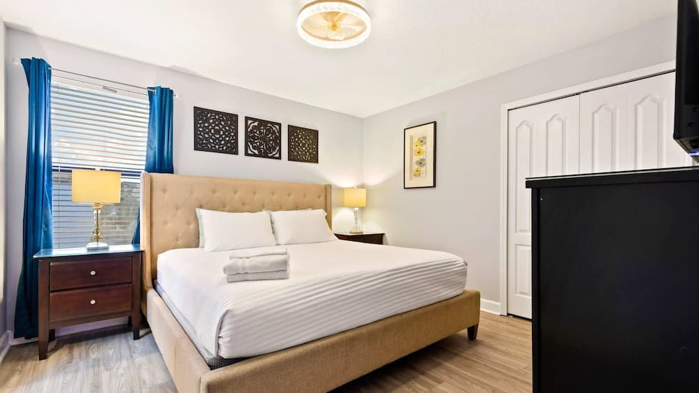 Opulent Villa: Heated Pool, Theater, Game Room