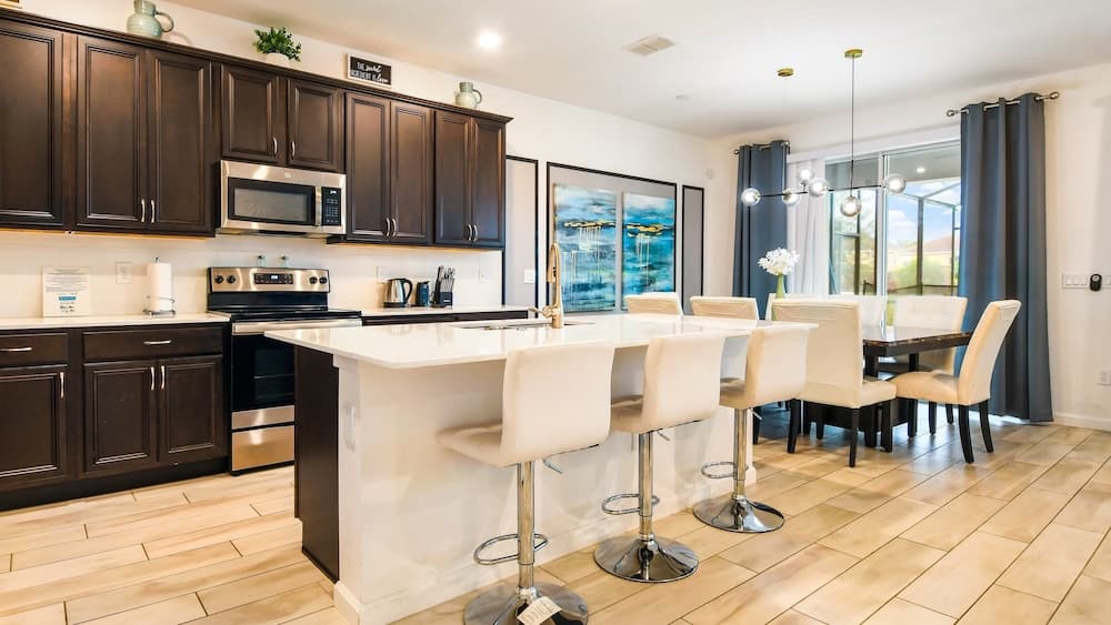 Veranda Palms Lakeview 6br Villa Pool Spa, Disney