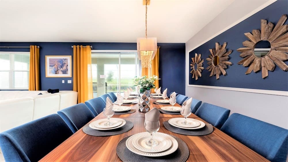 Spacious Villa With Private Pool & Games