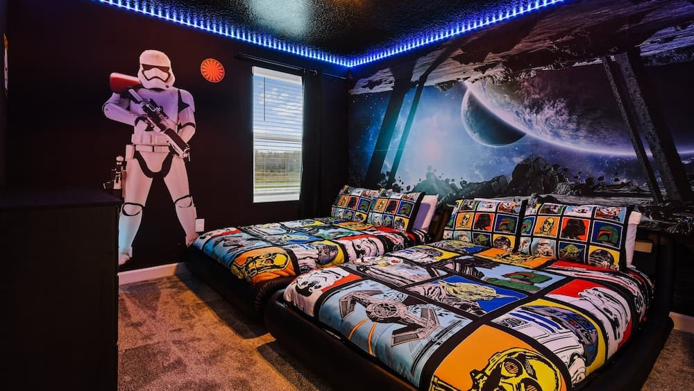 Storey Lake 6BR Lakeview Home Pool Spa Near Disney