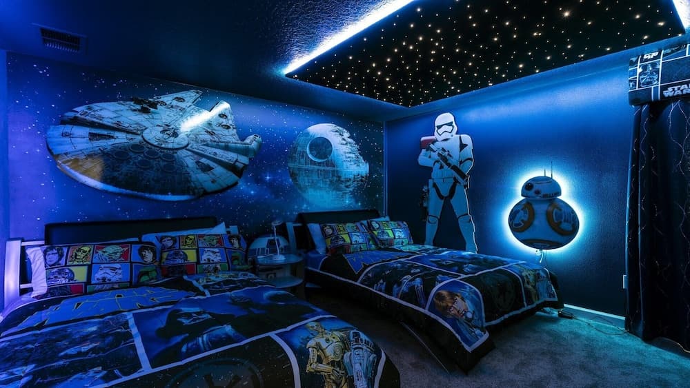 Champions Gate Laughter Is Timeless 751