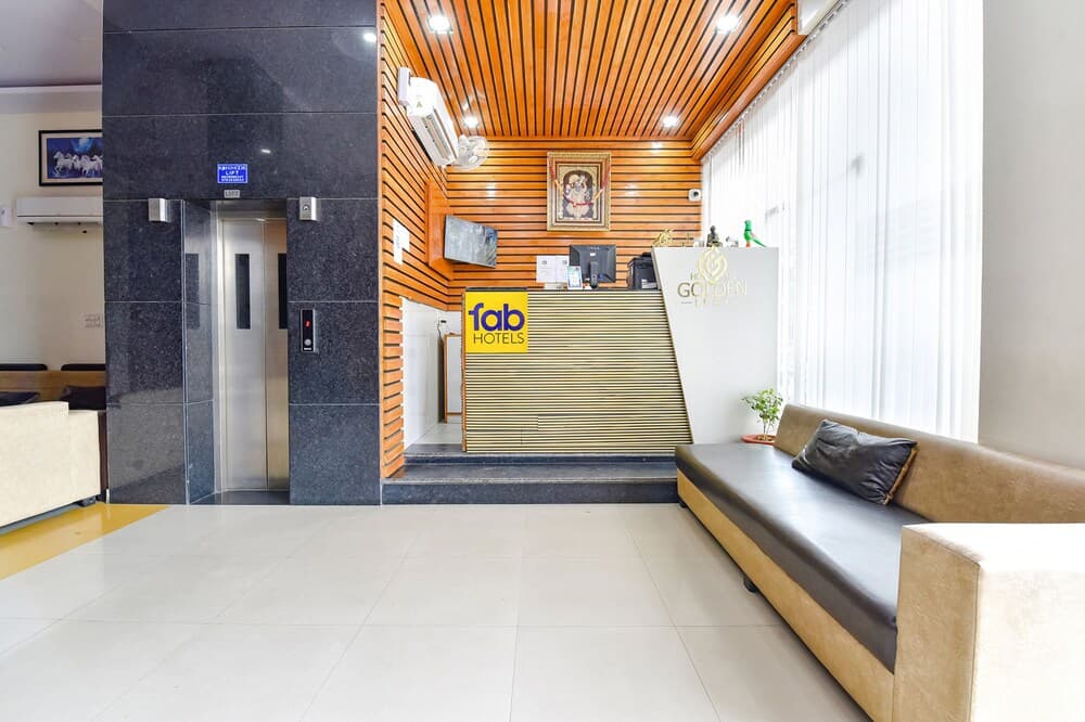 FabHotel Golden Leaf Mansarover