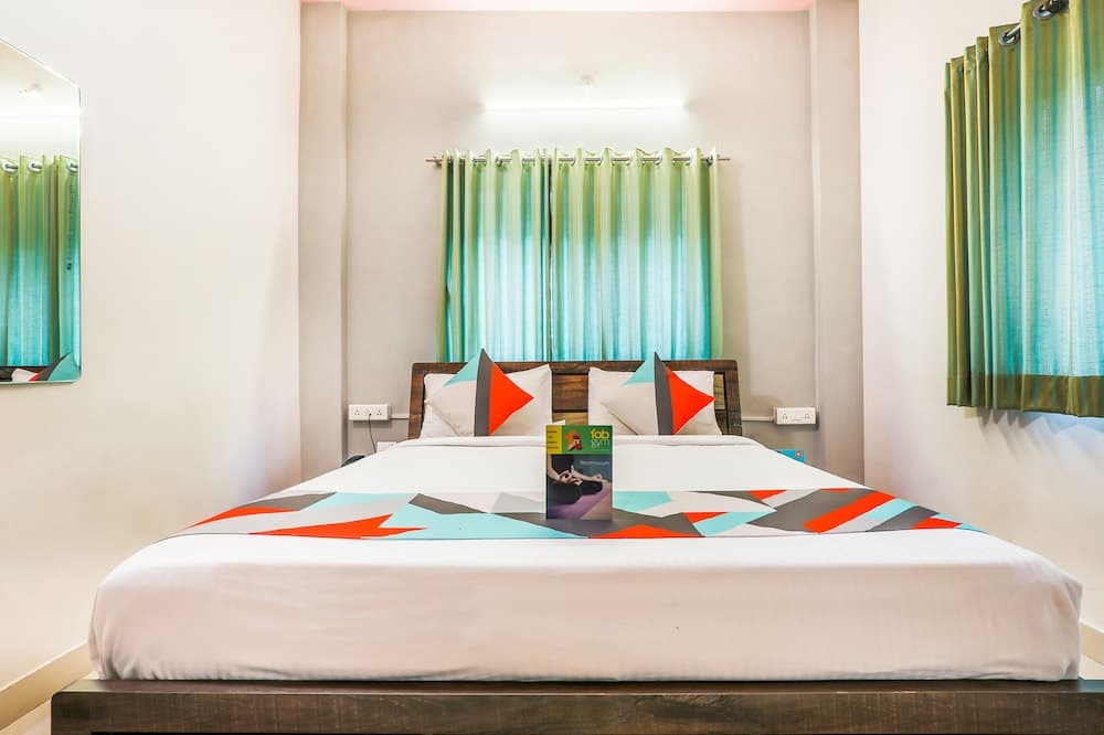 FabHotel Diamond Residency, Airport Road