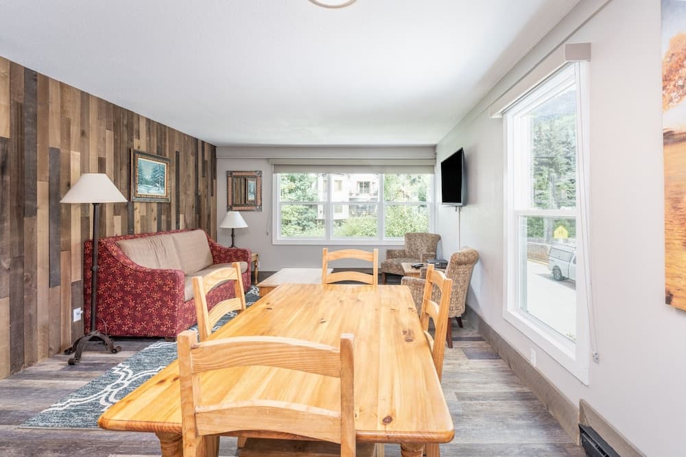 Mountainside Inn 213 1 Bedroom Condo by Alpine Lodging Telluride