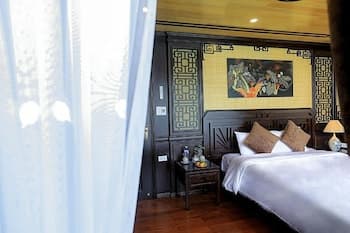 Cozy Boutique Cruise