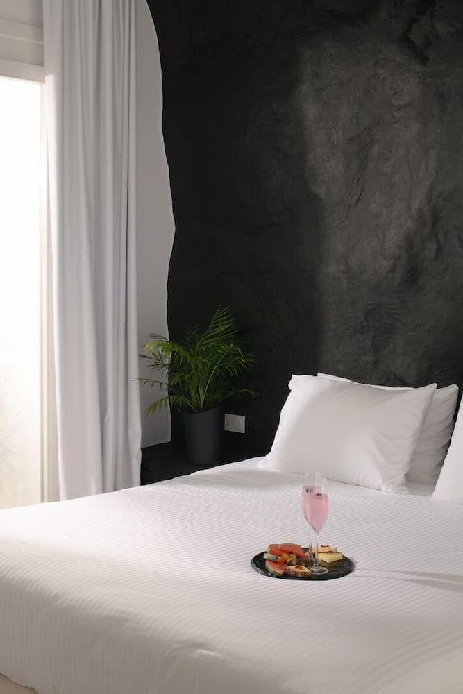 Million Stars Mykonos