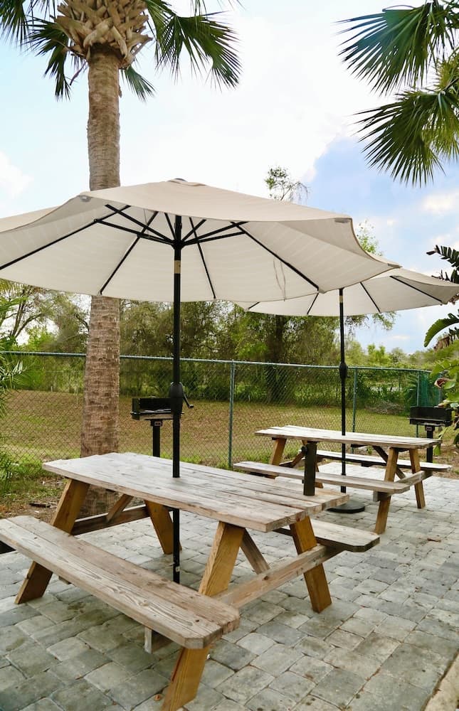 Home Inn & Suites Orlando-Apopka