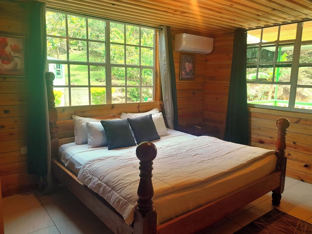 Pinard's Mountain Resort - Cottage 7