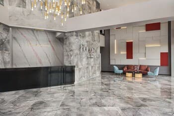 Ramada Plaza By Wyndham Batman