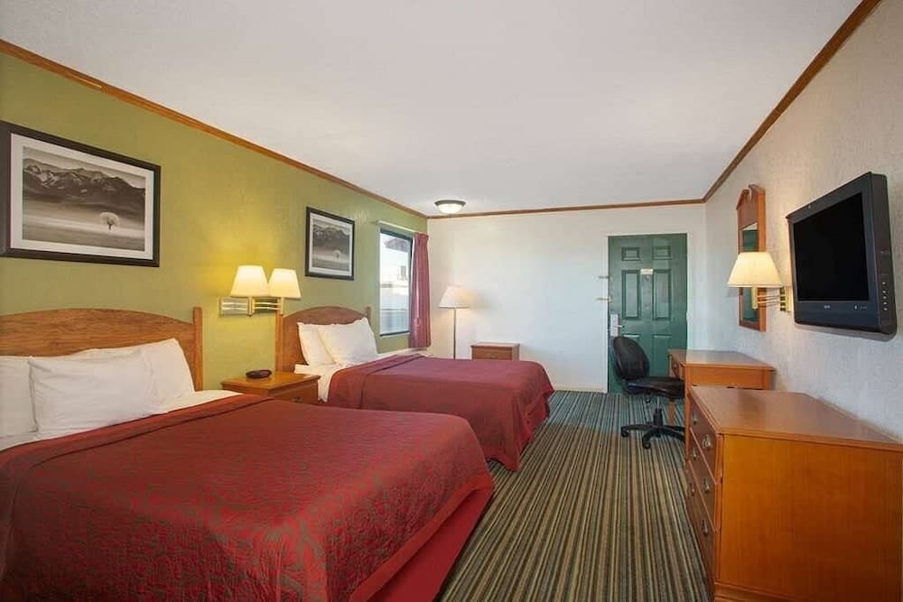 Economy Hotel Wichita- Florence St.