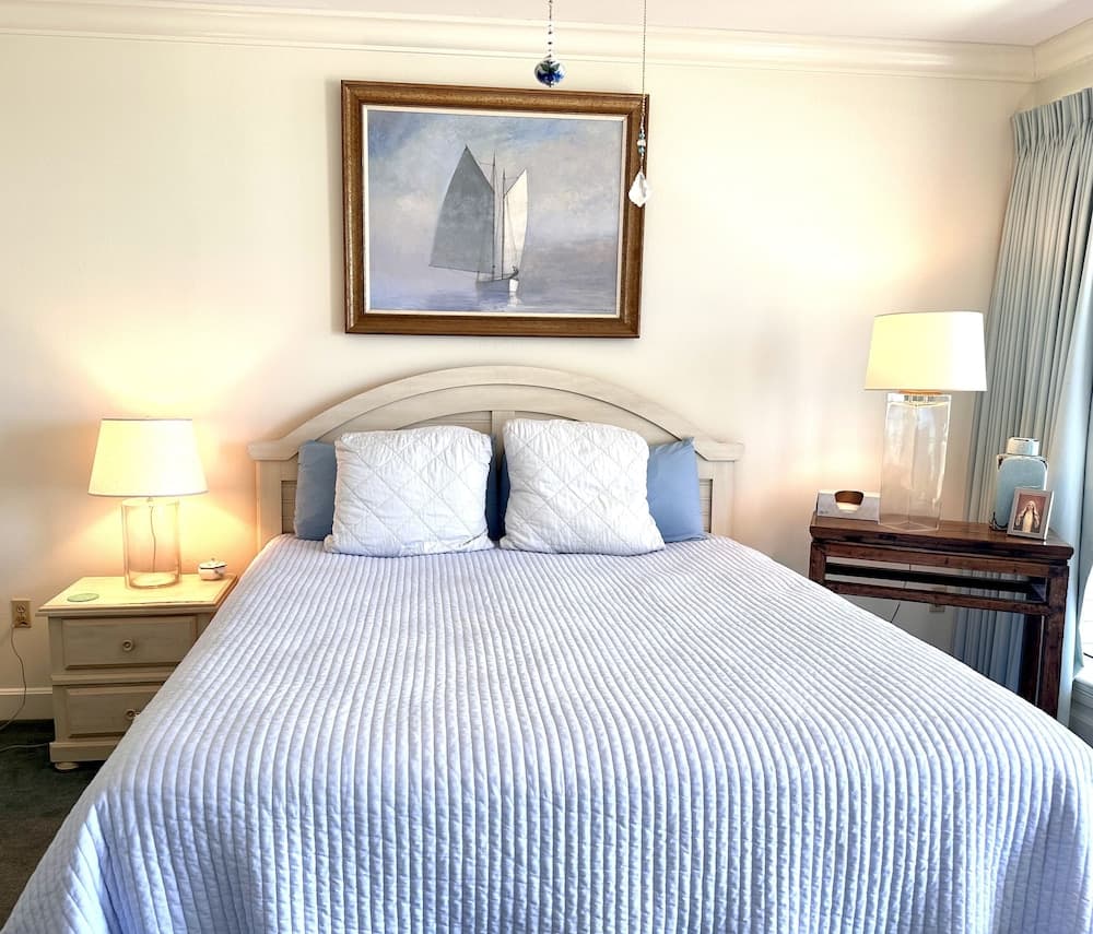 Turtle Cove 3 Bedroom Townhouse by RedAwning