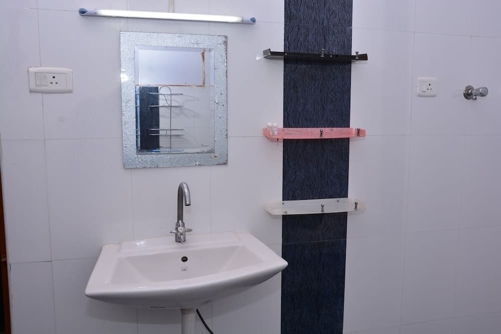 Hotel Vaani Villa By Royal Stay