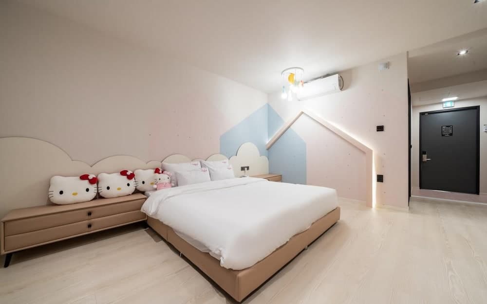 JANGYU ALMOND KIDS HOTEL