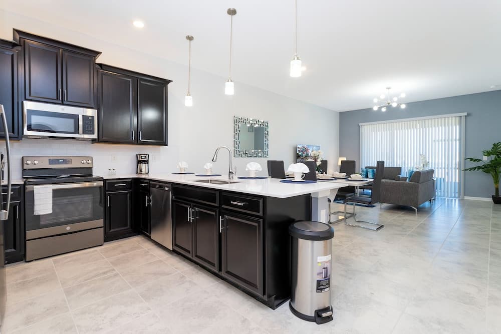 Luxury 2 Bd Close to Disney Champions Gate 1071