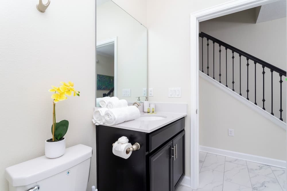 Gorgeous 4Bd w Pool Champions Gate 1196