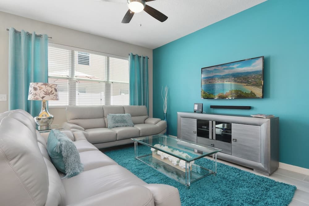 Wonderful 4 Bed Close to Disney w Gameroom 5150