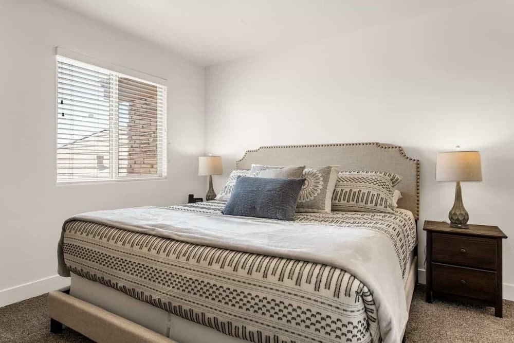 Narrow's Gateway 4 Bedroom Townhouse