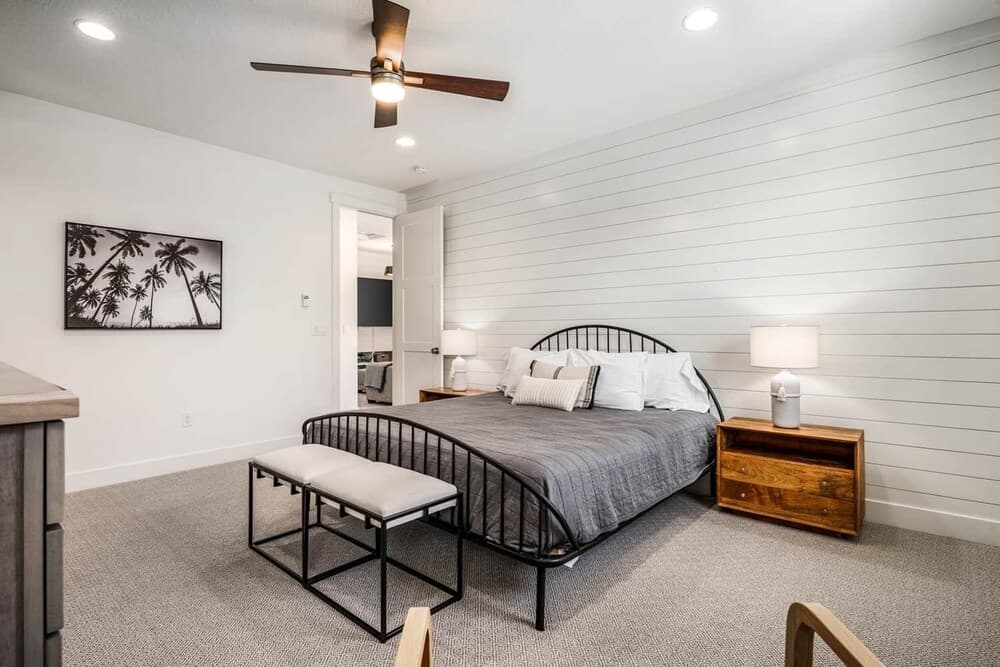 Desert Brooke Villa 6 Bedroom Townhouse