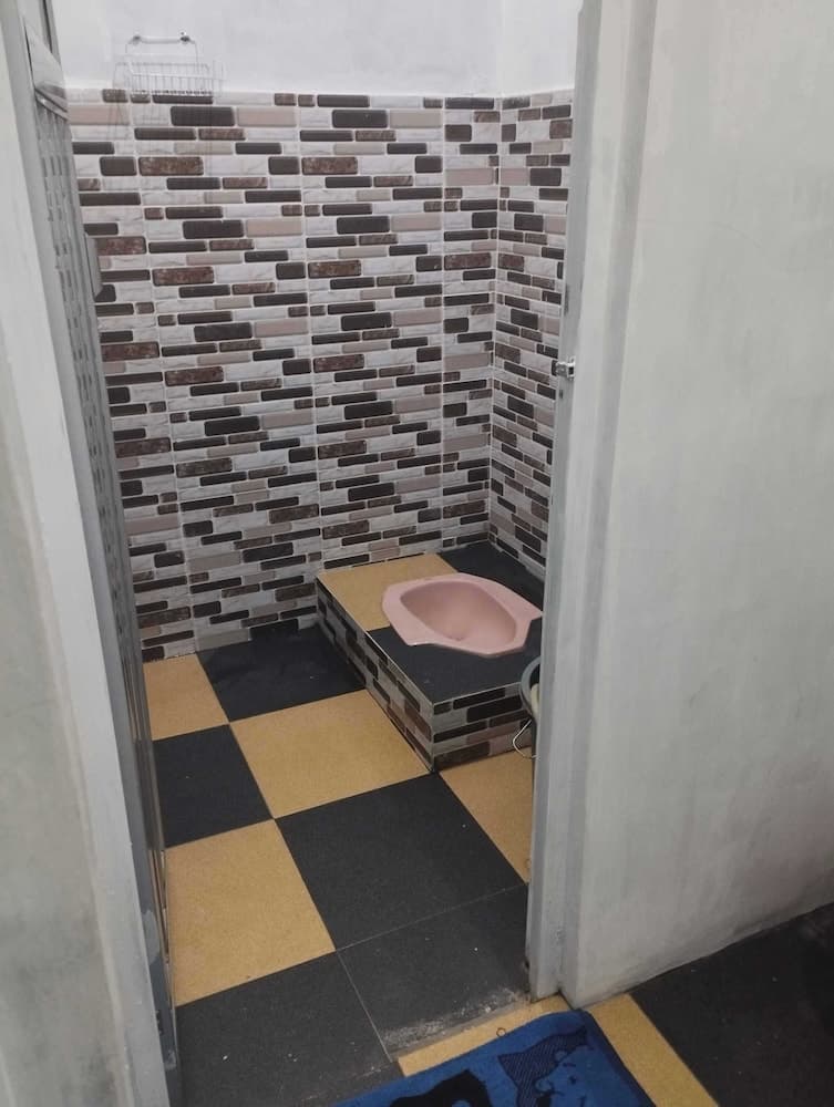 EXPRESS O 92070 Mando Homestay Syariah Near KANTOR LURAH Bukik Apik Puhun