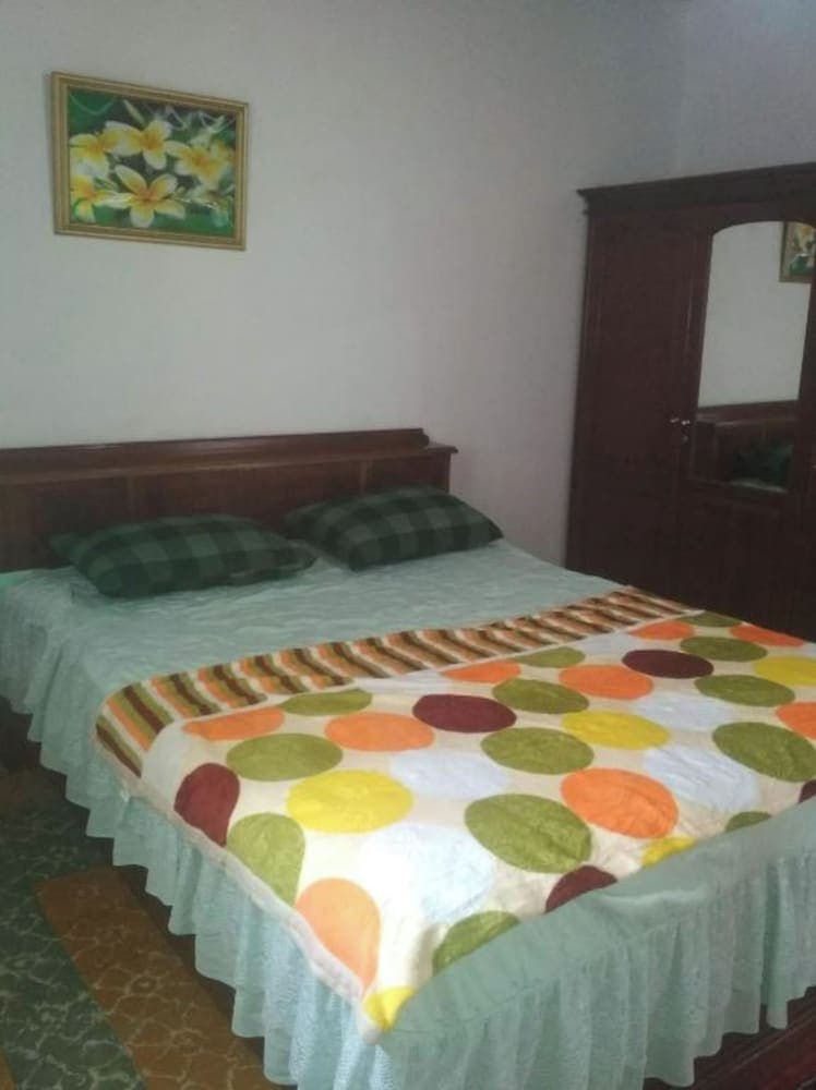 EXPRESS O 92070 Mando Homestay Syariah Near KANTOR LURAH Bukik Apik Puhun