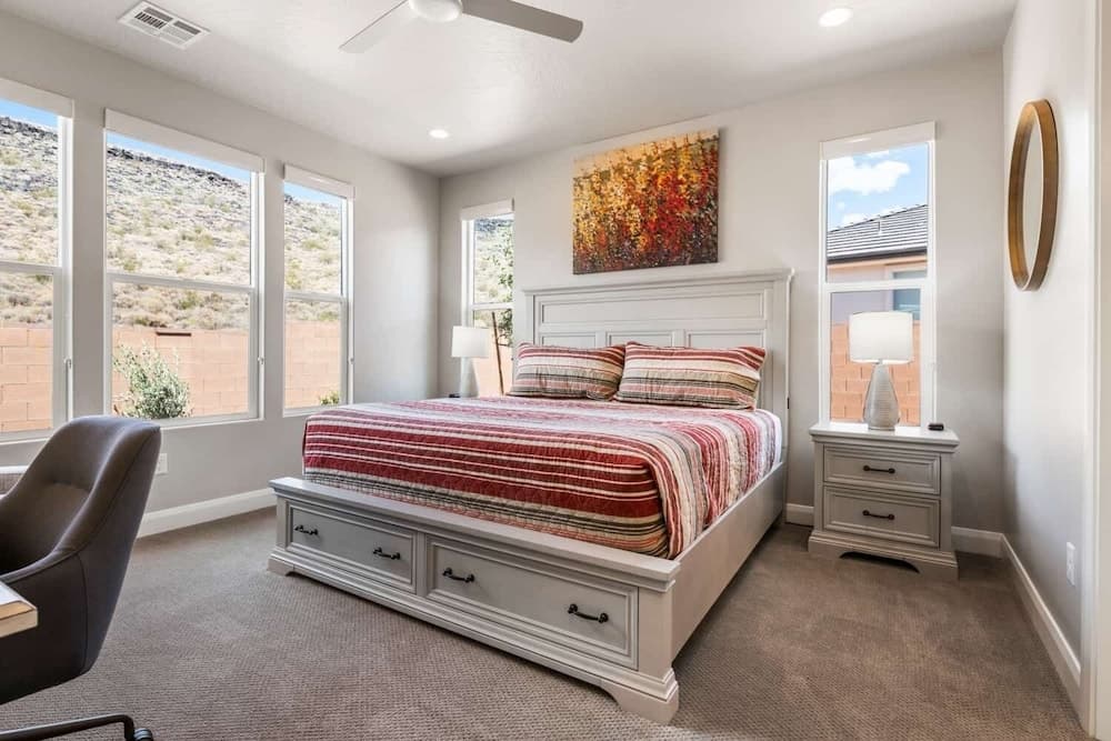 Whose Your Caddy? 5 Bedroom Home