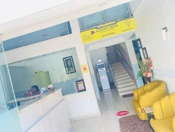 Eleventh House Hotel