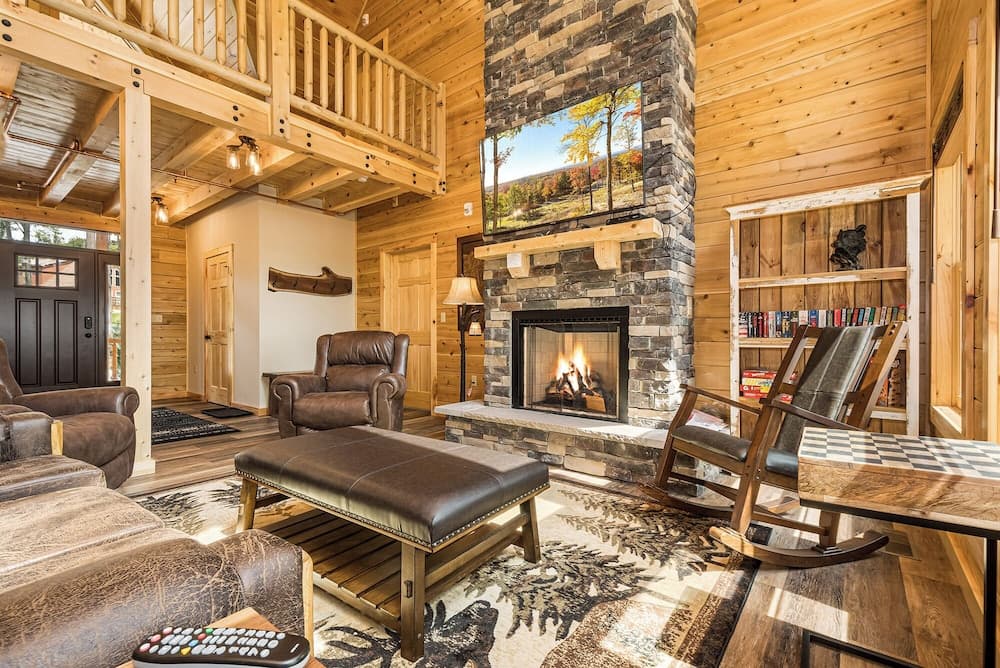 Longview Lodge by Taylor Made Deep Creek