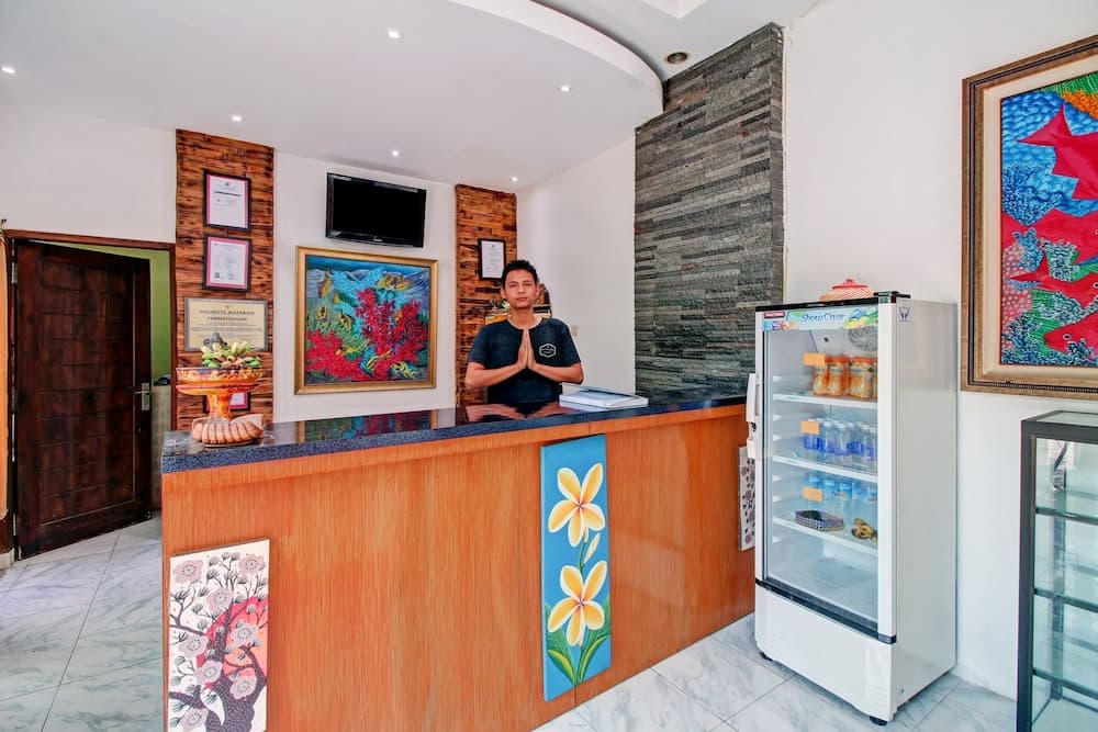 Super OYO 90672 ADHYA GUEST HOUSE LOMBOK