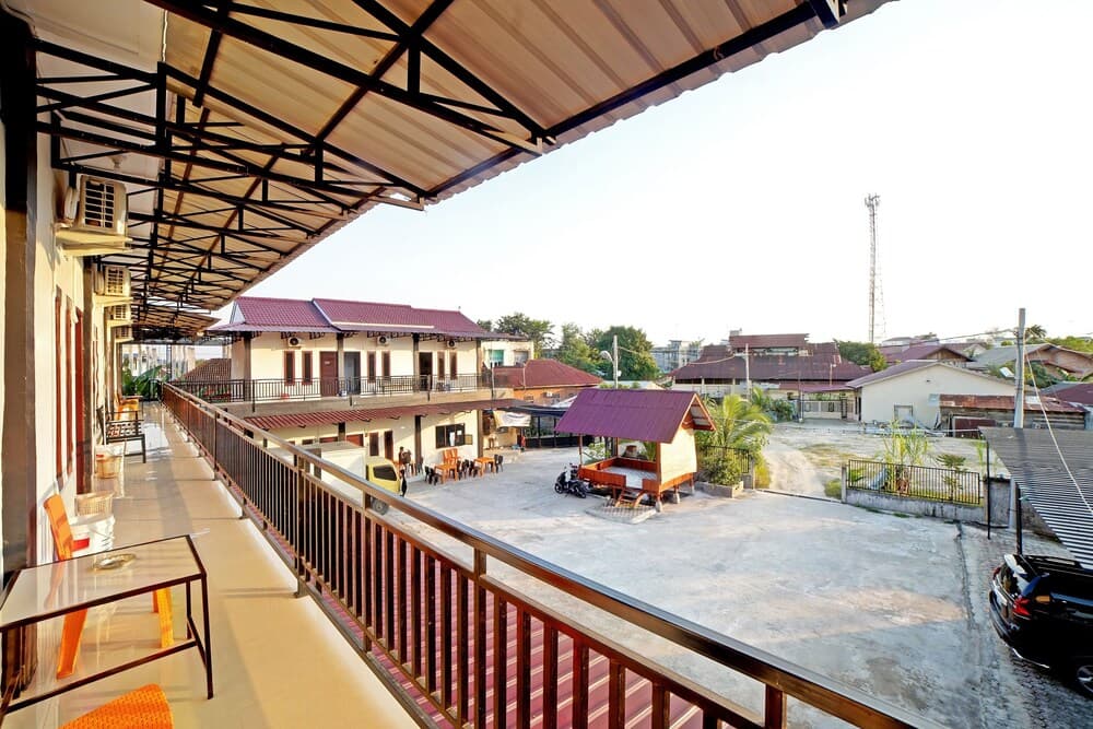 OYO 90618 Hanania House Syariah