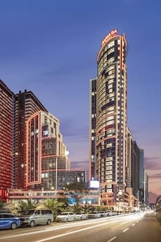 Ramada Plaza By Wyndham Batumi