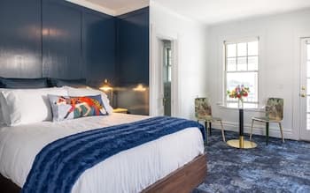 The North Hero House Inn & Restaurant