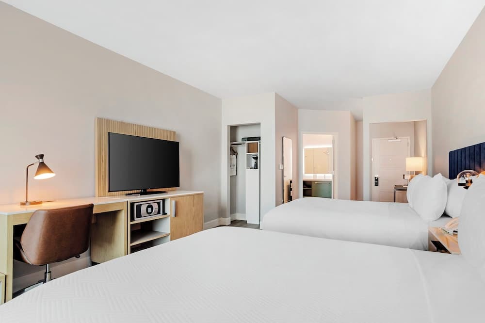 EVEN Hotel Waco - University Area by IHG