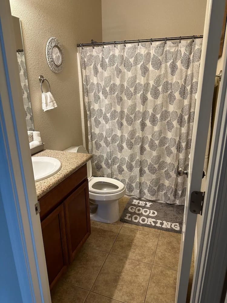 Spacious Desert Retreat With Breathtaking Views 2 Bedroom Home by RedAwning