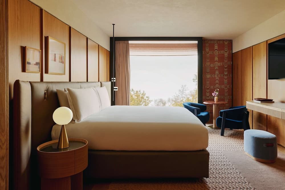 The Emory, Maybourne