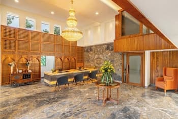 The Prominence Hotel